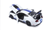 Maisto Mustang Shelby GT500 2020 1:18 white