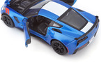 Maisto Corvette Grand Sport 2017 1:24 modrá metalíza