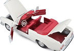 Maisto Mercedes-Benz 280SE Cabrio 1967 1:18 krémová