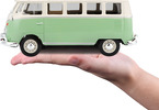 Maisto Volkswagen Van Samba 1:25 zeleno/krémová