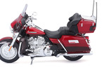 Maisto Harley Davidson 2013 FLHTK Electra Glide Ultra Limited 1:12