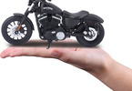 Maisto Harley Davidson 2014 Sportster Iron 883 1:12