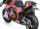 Maisto Red Bull KTM Factory Racing 2023 #33 Binder