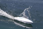 React 9 Self-Righting Deep-V Brushed:RTR