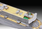 Revell Queen Mary 2 (Platinum Edition) (1:400)