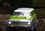 Vaterra Chevy Suburban Ascender-S 1972 1:10 4WD RTR: V akci