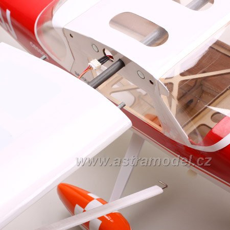 e flite cessna 150 aerobat 250 arf