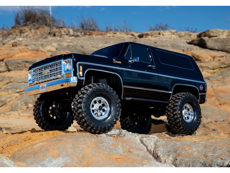 1:10 Traxxas TRX-4 Chevrolet K5 Blazer RTR (Black)