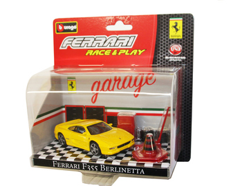 Bburago Ferrari set auta s doplňky / BB18-31100