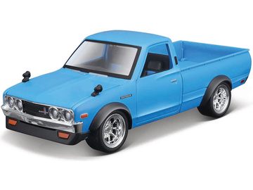 Maisto Datsun 620 1973 Pick-up s Lamborgini Urus 1:24 blue / MA-32528