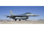 Revell Lockheed Martin F-16C (1:144)